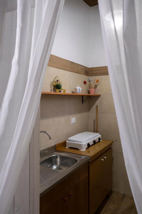 A Lu Fanizza Bed and Breakfast Cutrofiano Εξωτερικό φωτογραφία