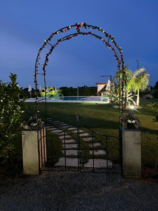 A Lu Fanizza Bed and Breakfast Cutrofiano Εξωτερικό φωτογραφία