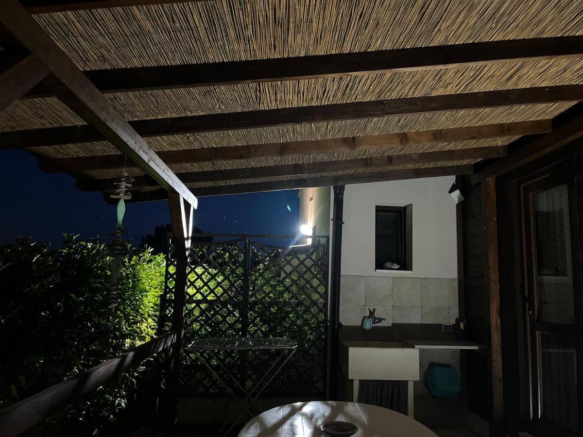 A Lu Fanizza Bed and Breakfast Cutrofiano Εξωτερικό φωτογραφία