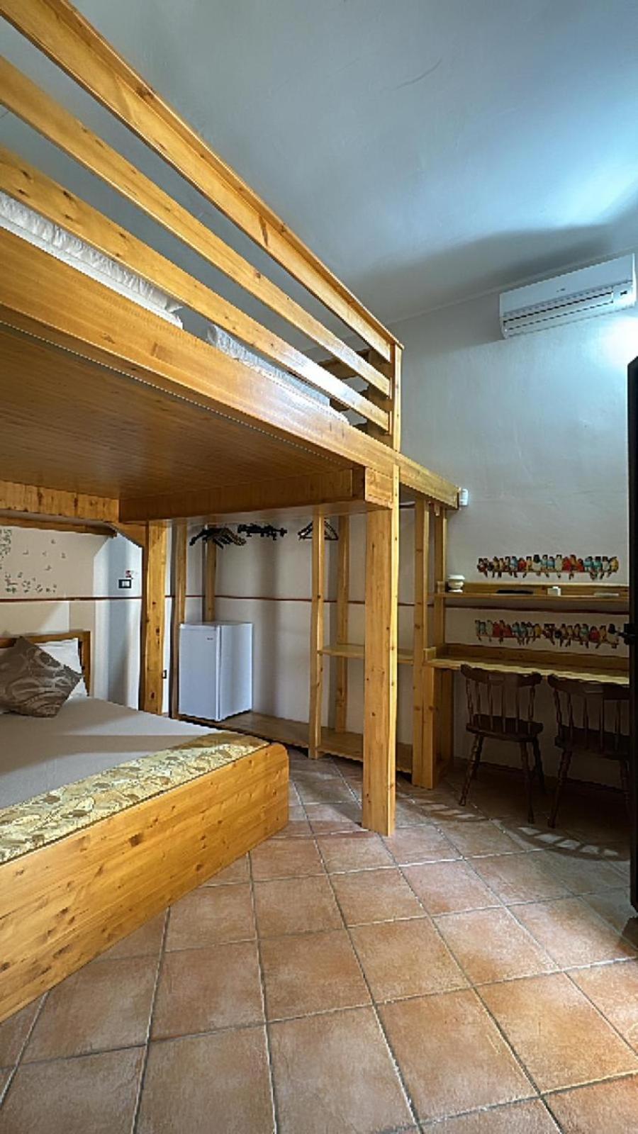 A Lu Fanizza Bed and Breakfast Cutrofiano Εξωτερικό φωτογραφία