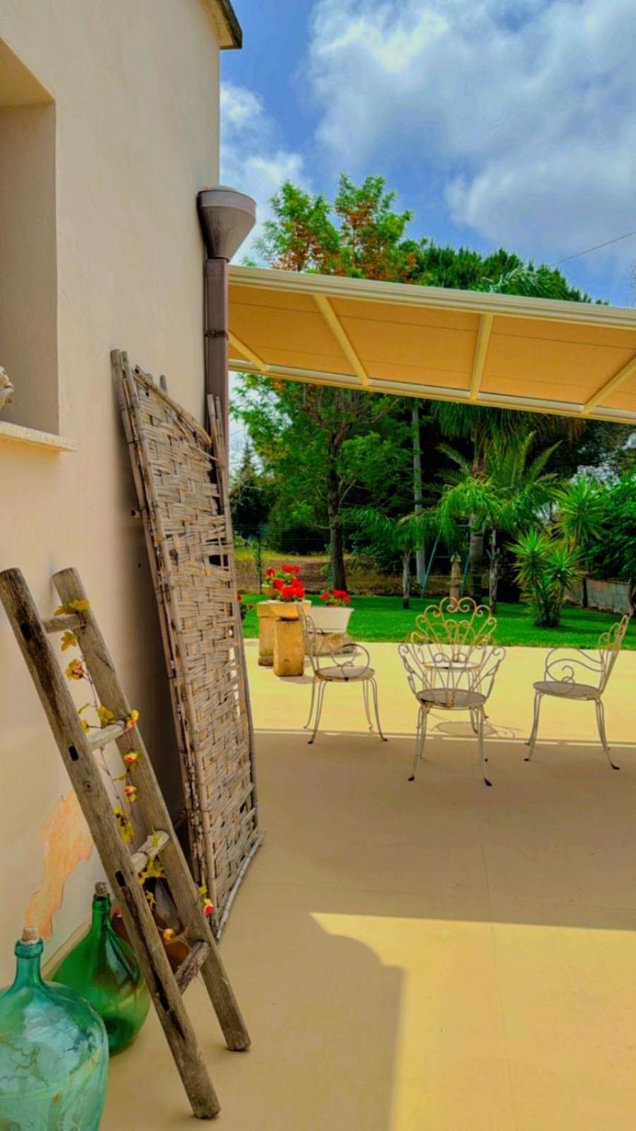 A Lu Fanizza Bed and Breakfast Cutrofiano Εξωτερικό φωτογραφία