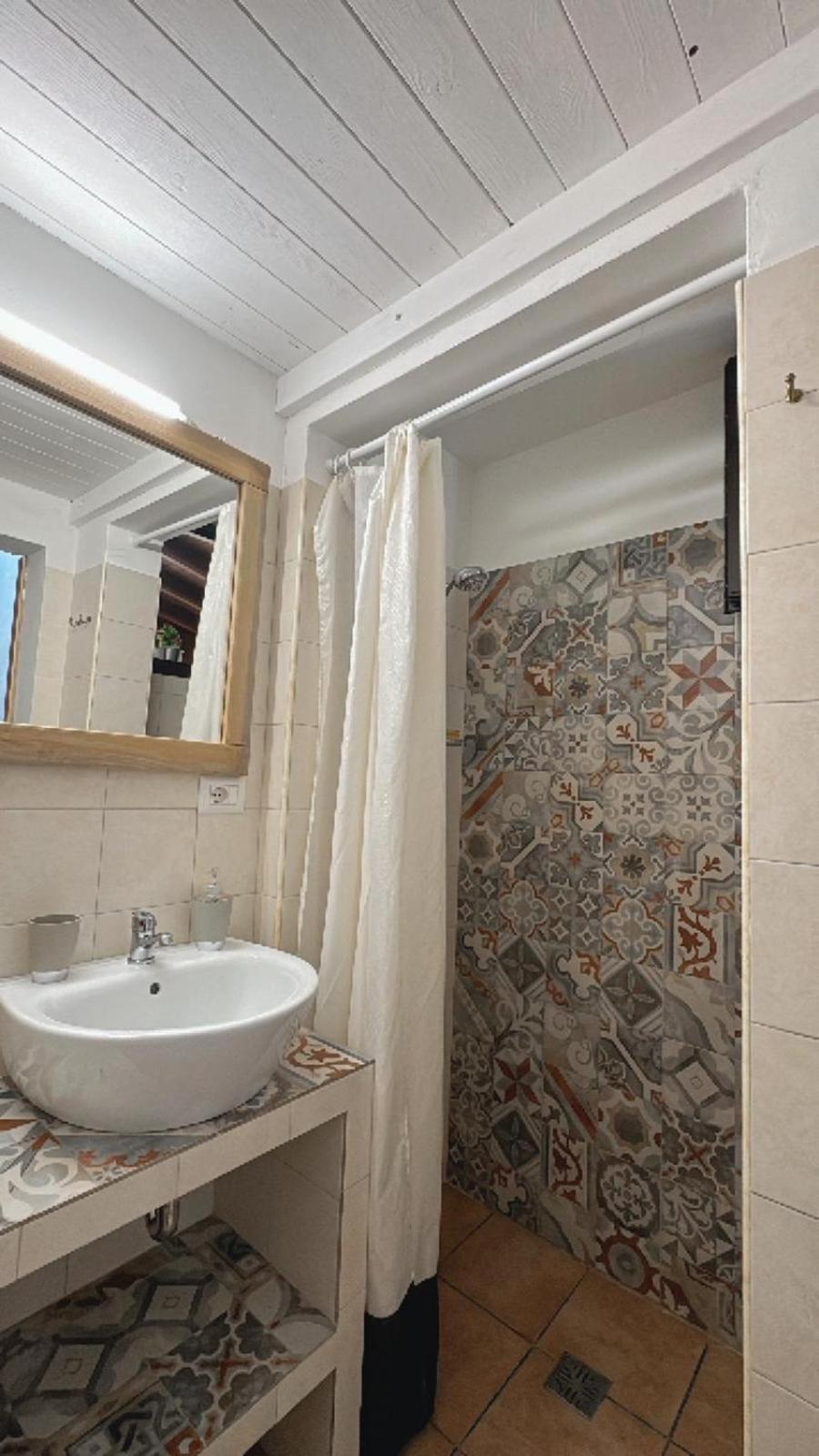 A Lu Fanizza Bed and Breakfast Cutrofiano Εξωτερικό φωτογραφία